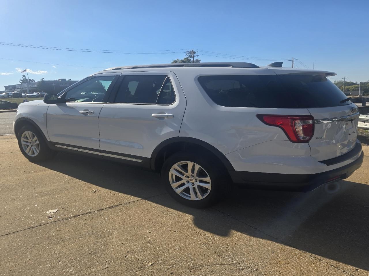 Ford Explorer XLT 4WD 2018