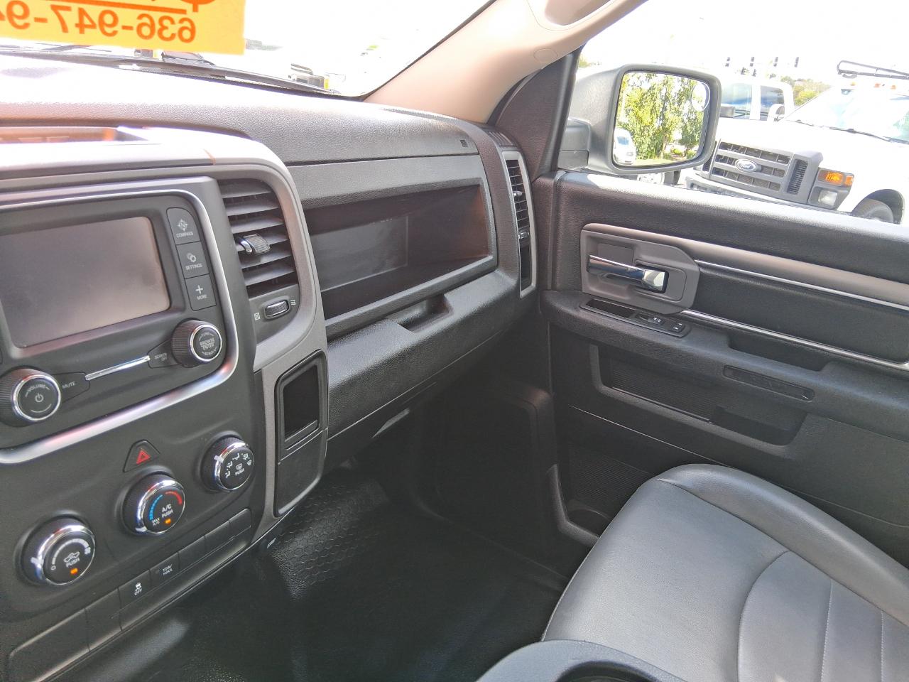RAM 1500 Classic Tradesman Regular Cab SWB 2WD 2022