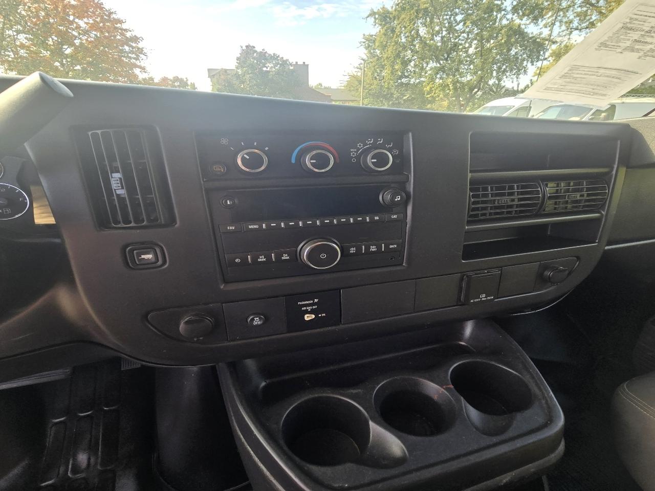 Chevrolet Express 3500 Cargo 2015