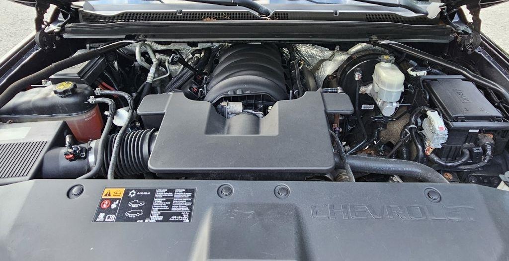 2015 Chevrolet Suburban LTZ - Photo 11