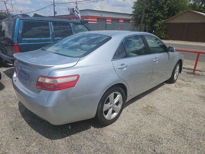 Toyota Camry XLE 2008