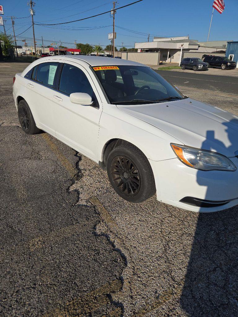 2012 Chrysler 200