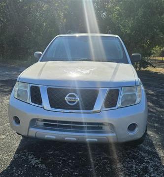 2012 Nissan Pathfinder S 2WD