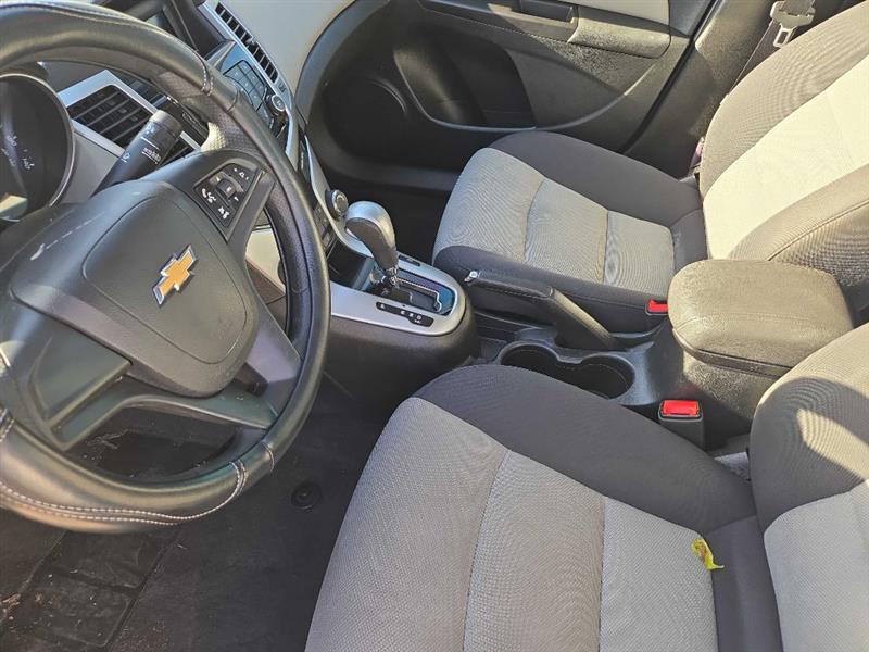 Chevrolet Cruze LS Auto 2014