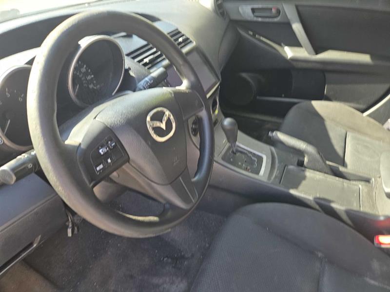 Mazda MAZDA3 i SV 4-Door 2010