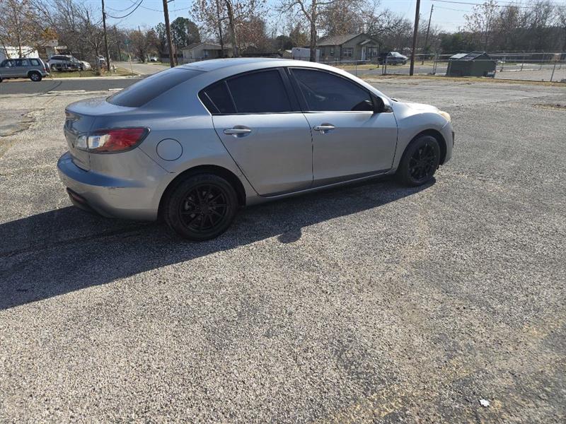 Mazda MAZDA3 i SV 4-Door 2010