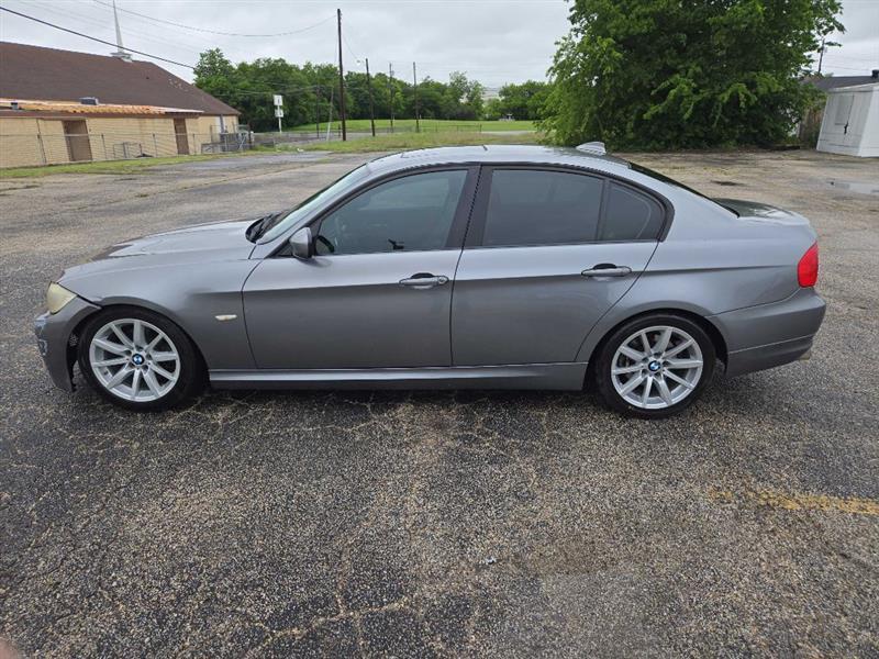 2011 BMW 3 Series