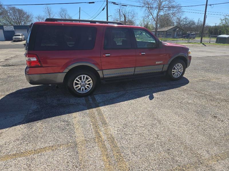 Ford Expedition EL XLT 2WD 2007
