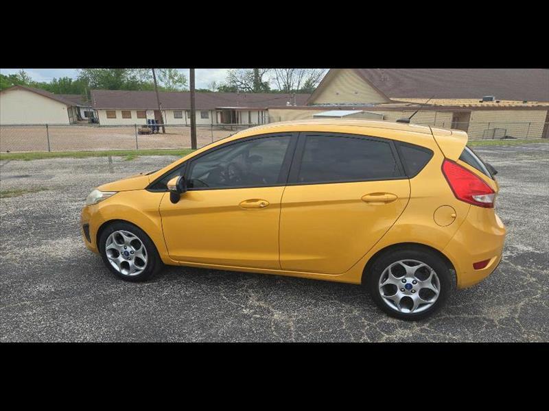 Ford Fiesta SES Hatchback 2012