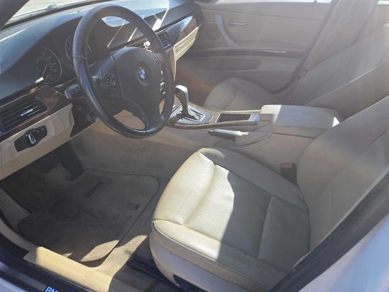 BMW 3-Series 328i 2009