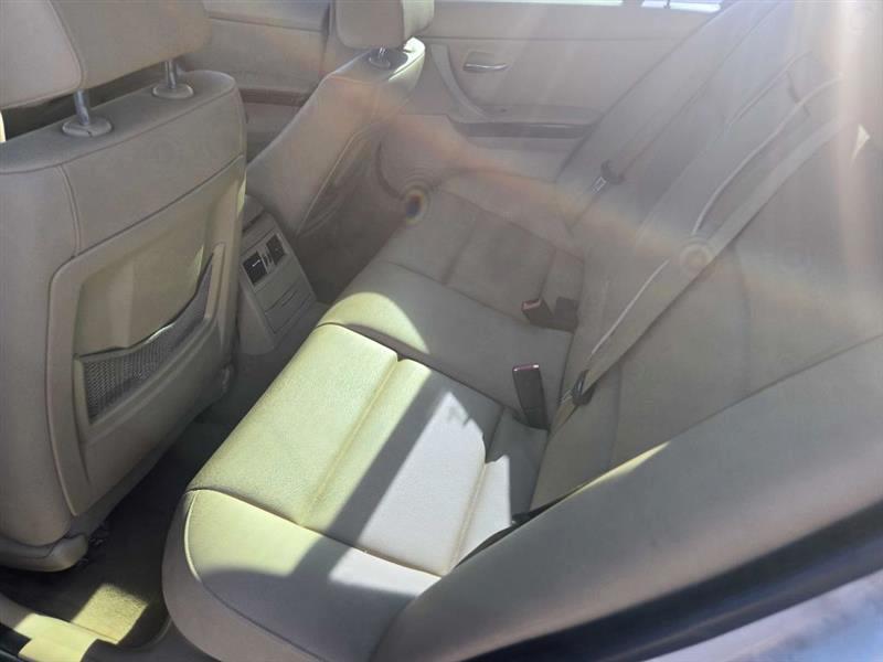 BMW 3-Series 328i 2009
