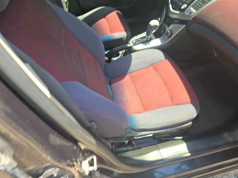 Chevrolet Cruze 1LT Auto 2013
