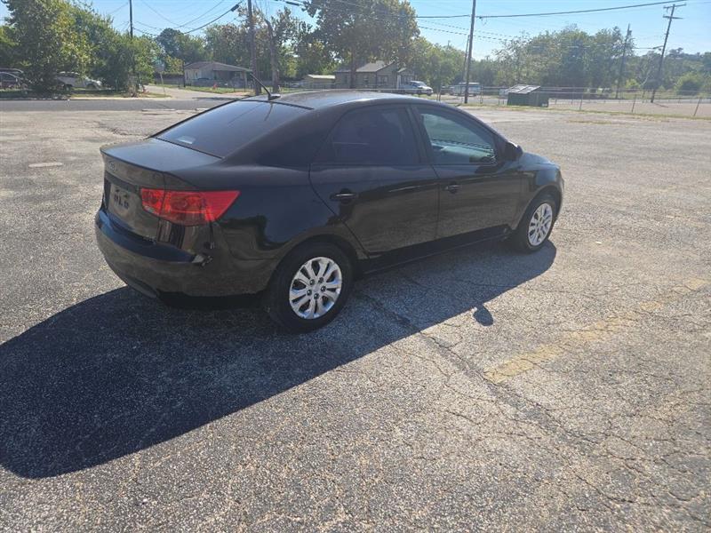 Kia Forte LX 2012