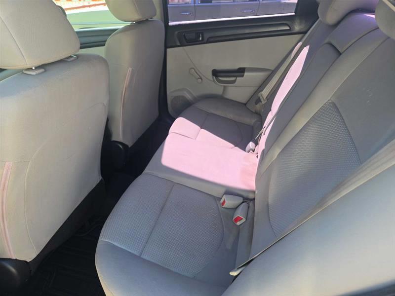 Kia Forte LX 2012
