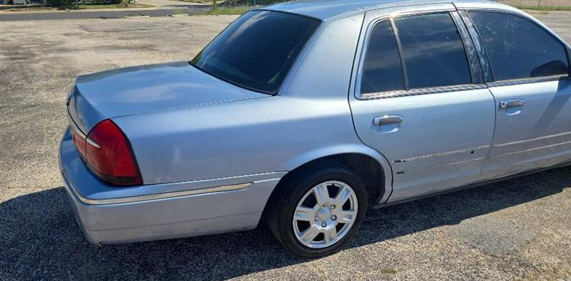 Mercury Grand Marquis photo 4