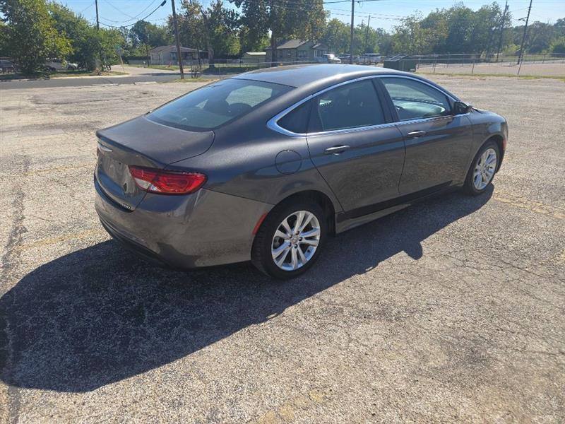 Chrysler 200 LX 2017