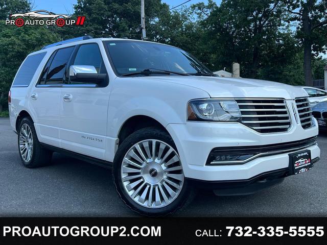 White 2016 Lincoln Navigator SUV / Crossover Four-Wheel Drive Automatic