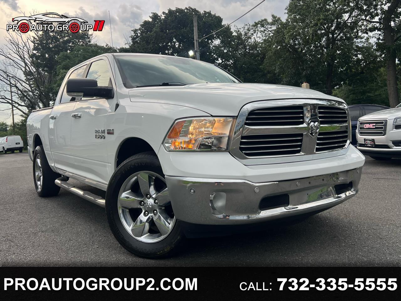 White 2015 RAM 1500 Pickup Truck Four-Wheel Drive 8-Speed Automatic