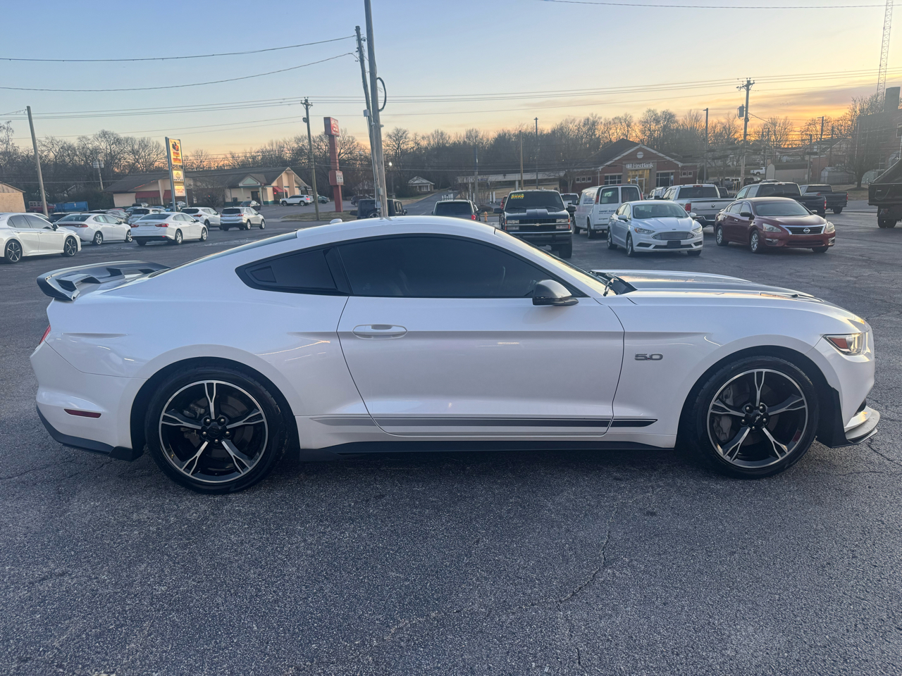 Ford Mustang GT Fastback 2017