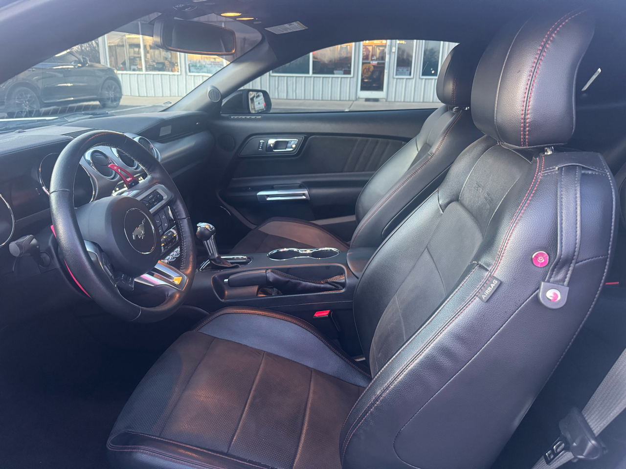 Ford Mustang GT Fastback 2017