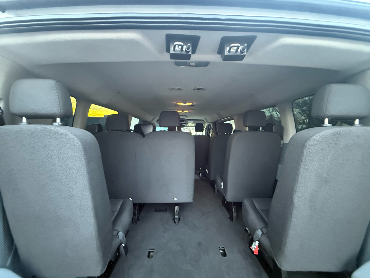 Ford Transit Wagon T-350 148" Low Roof XL Sliding RH Dr 2016