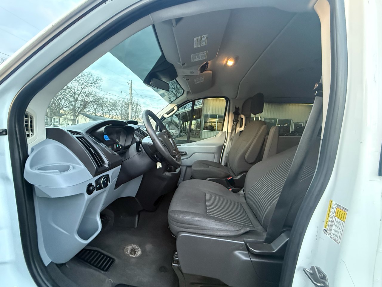 Ford Transit Wagon T-350 148" Low Roof XL Sliding RH Dr 2016