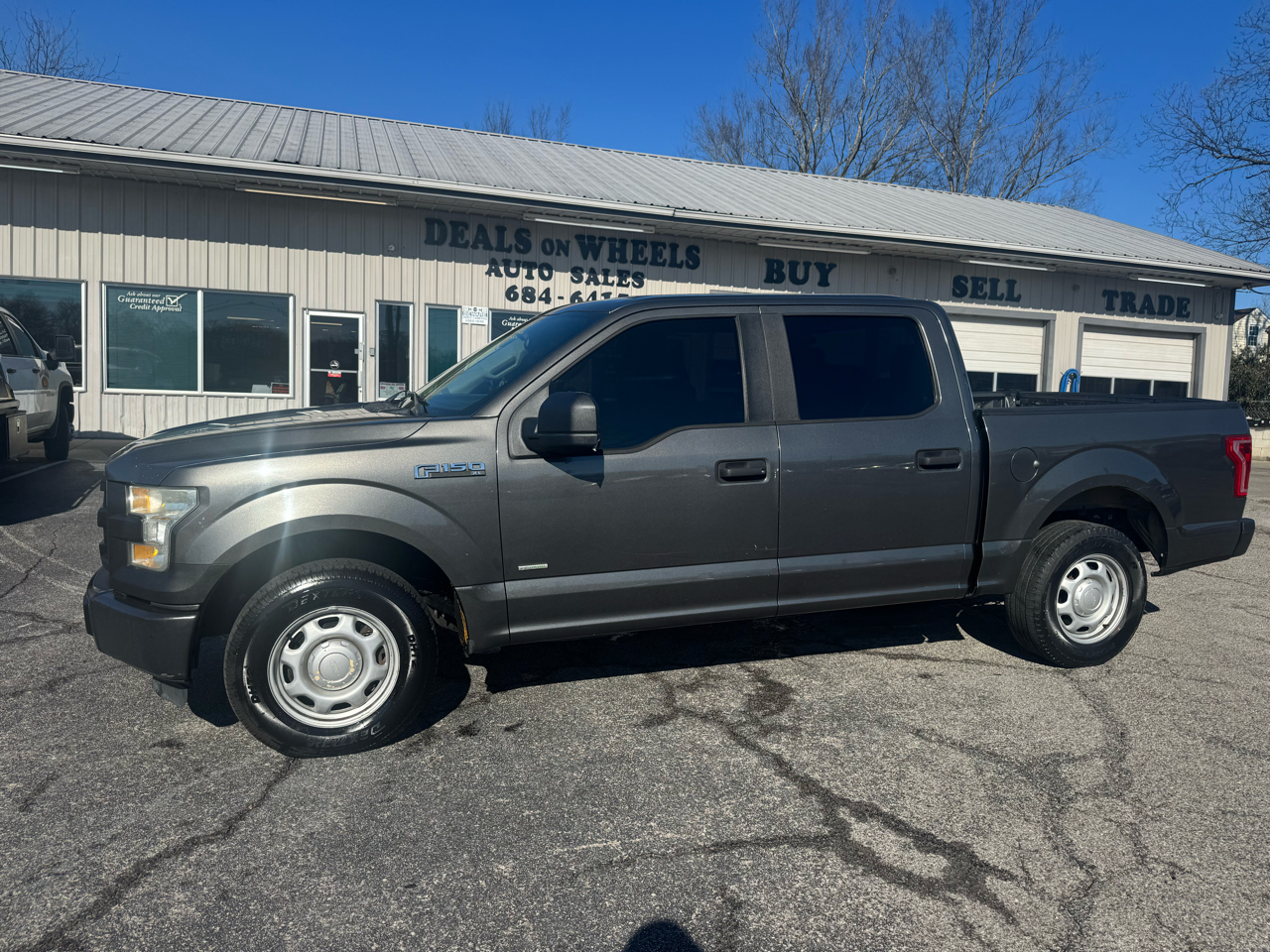 Ford F-150 2WD SuperCrew 157" XL 2015