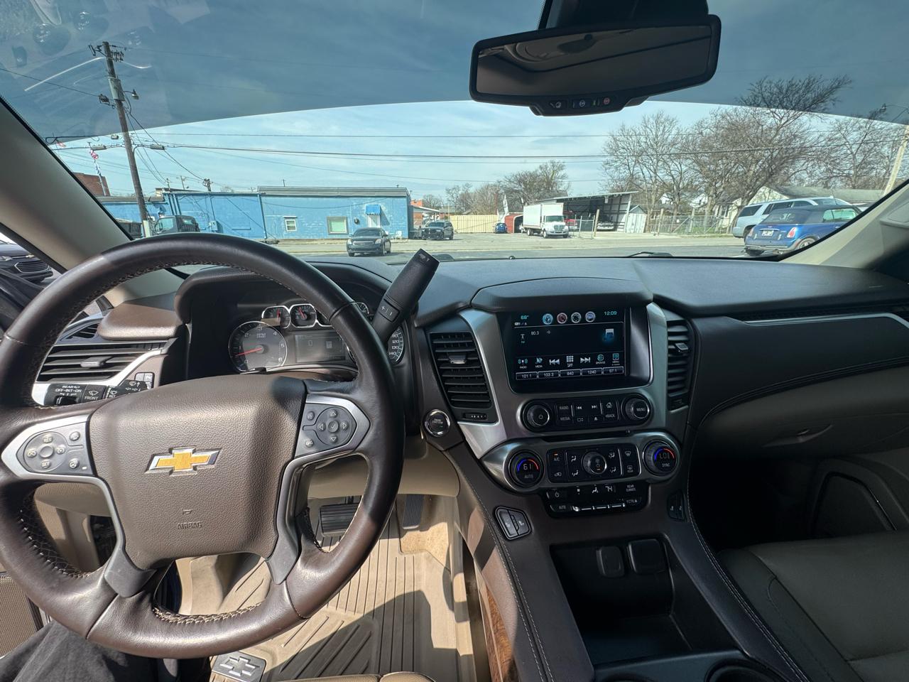 Chevrolet Tahoe 4WD 4dr LT 2020