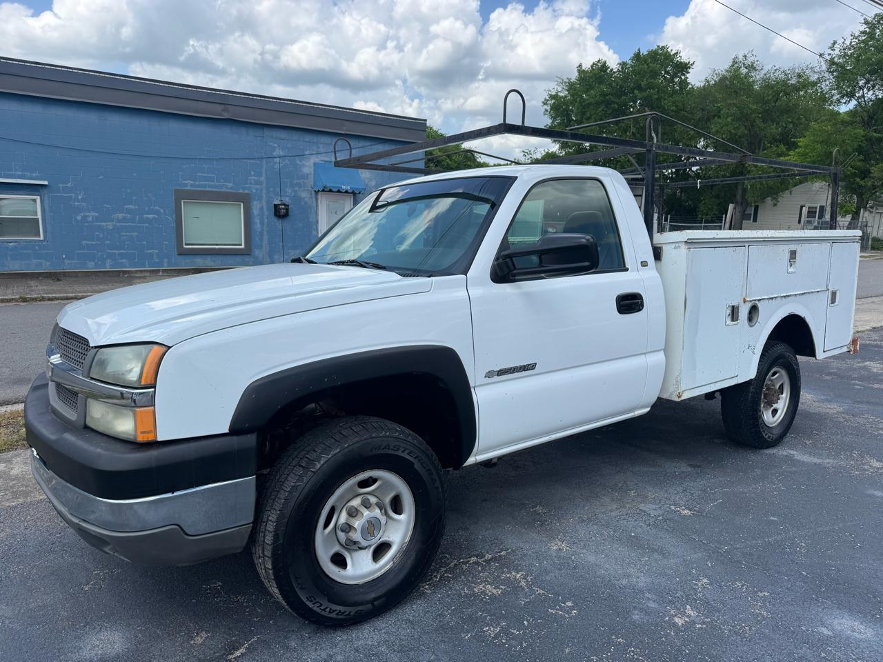 Chevrolet Silverado 2500HD Reg Cab 133" WB Work Truck 2003