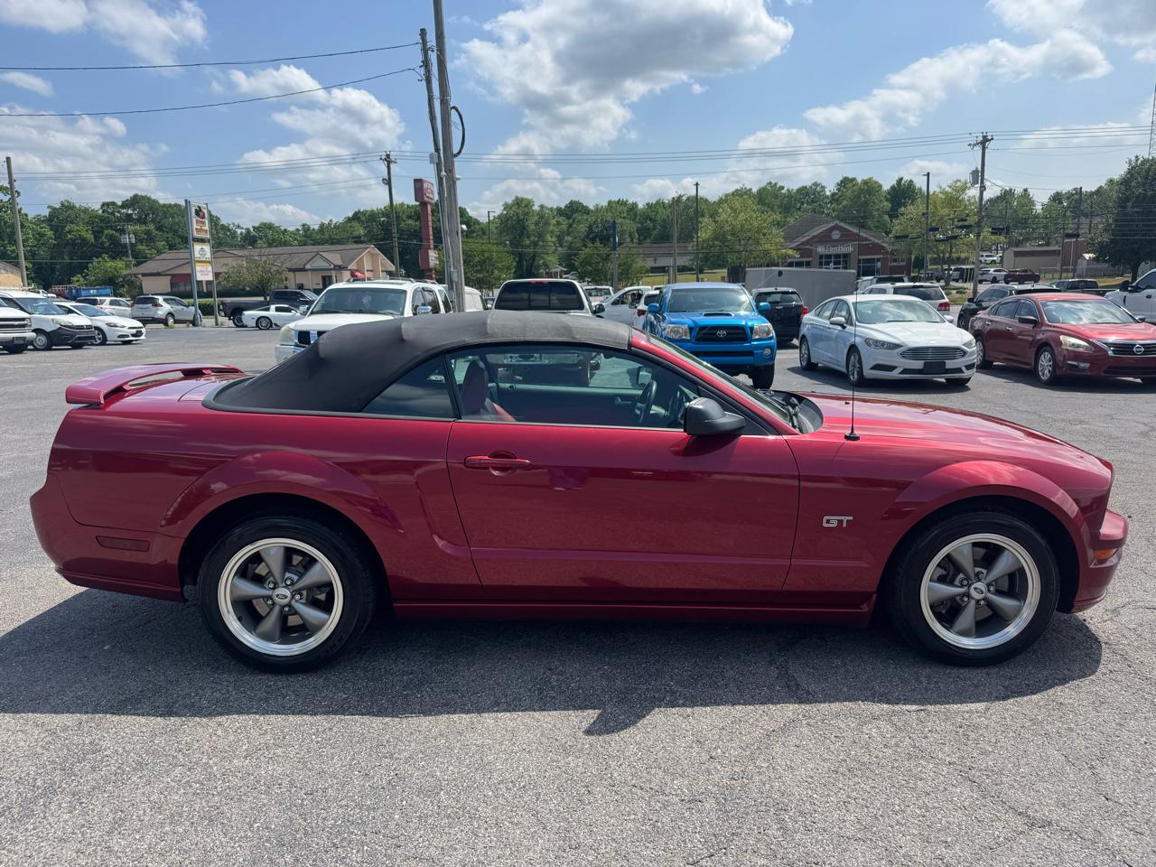 Ford Mustang 2dr Conv GT Deluxe 2006