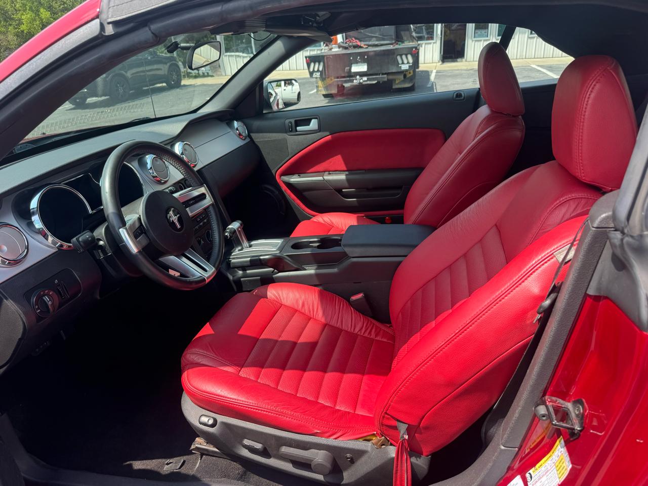 Ford Mustang 2dr Conv GT Deluxe 2006