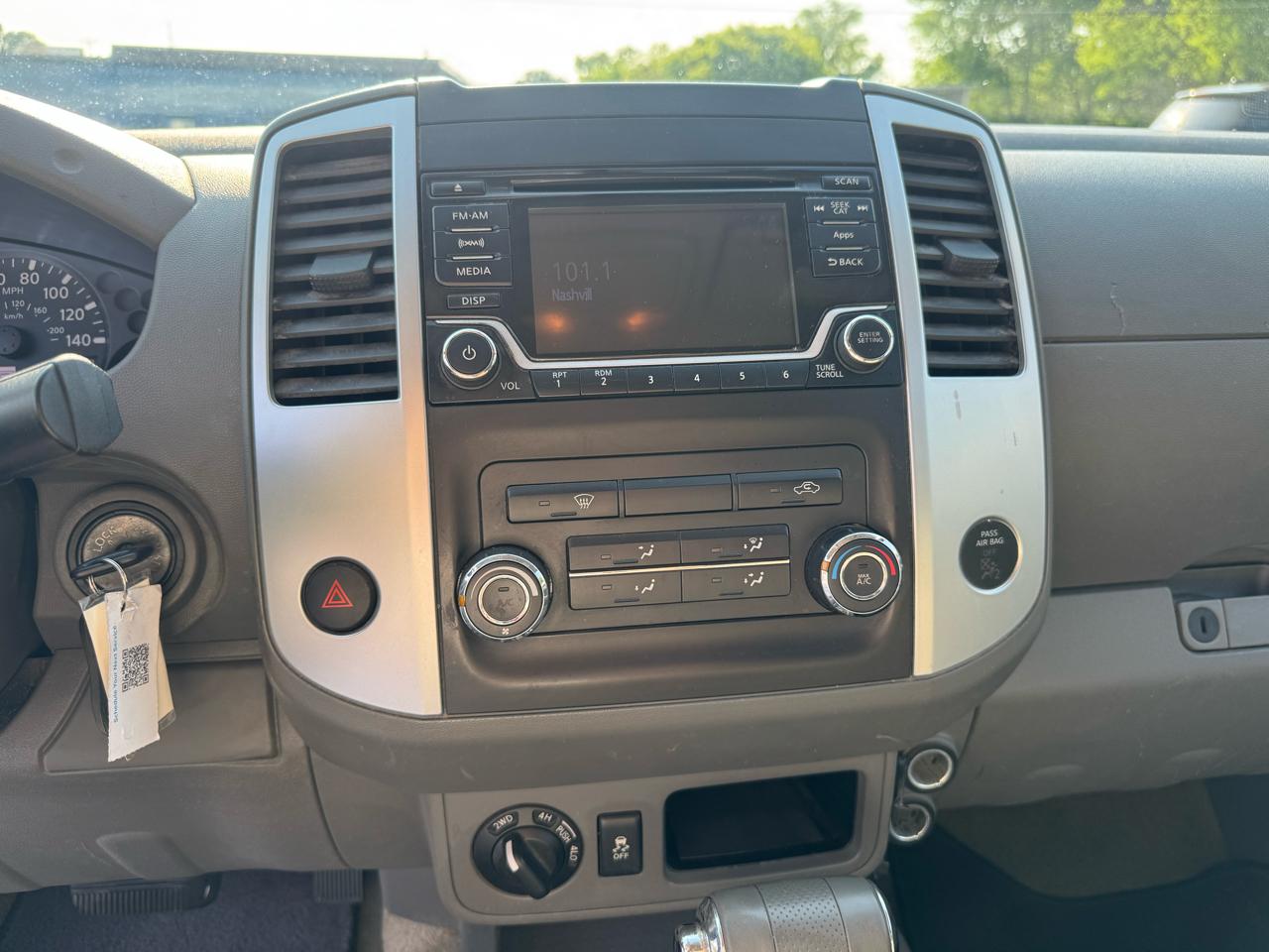 Nissan Frontier 4WD Crew Cab SWB Auto S 2016