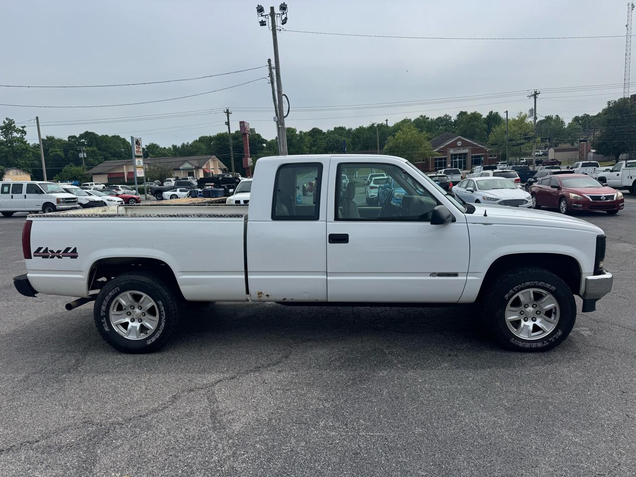 Chevrolet C/K 1500 Ext Cab 141.5" WB 4WD 1997