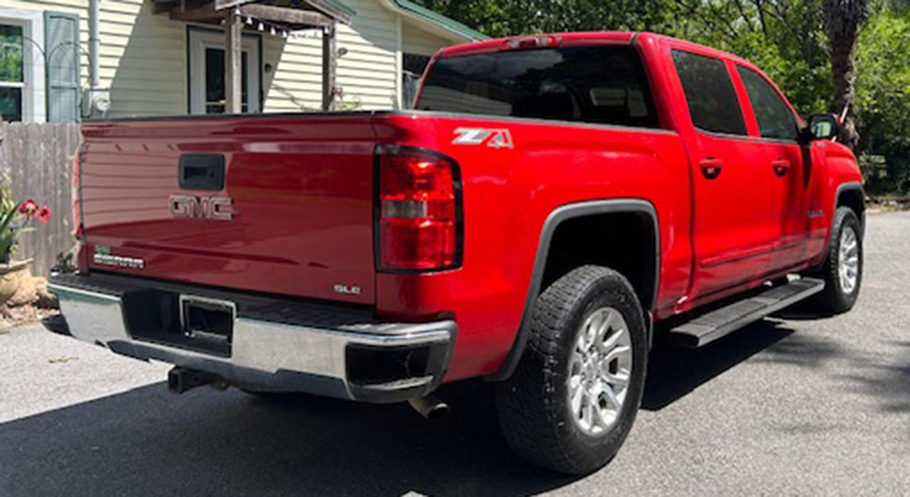 GMC Sierra 1500 4WD Crew Cab 143.5" SLE 2015