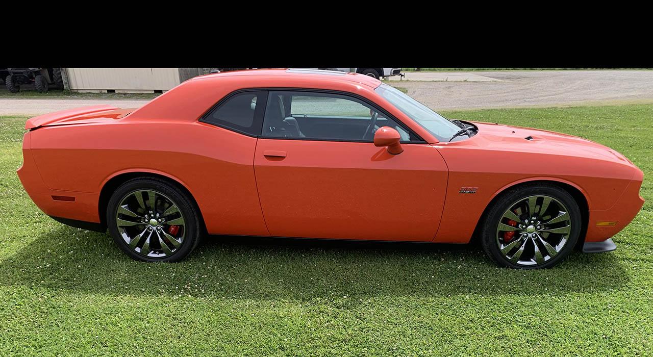 Dodge Challenger 2dr Cpe SRT8 2013