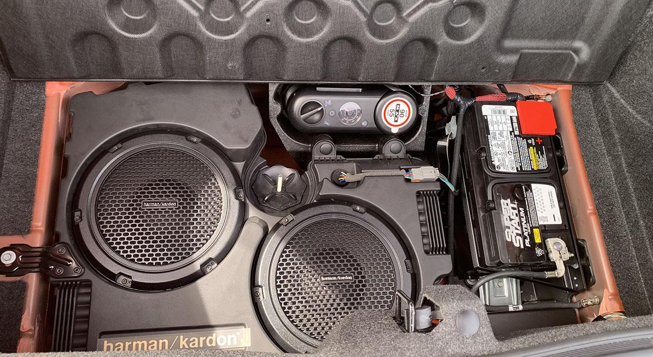 Dodge Challenger 2dr Cpe SRT8 2013