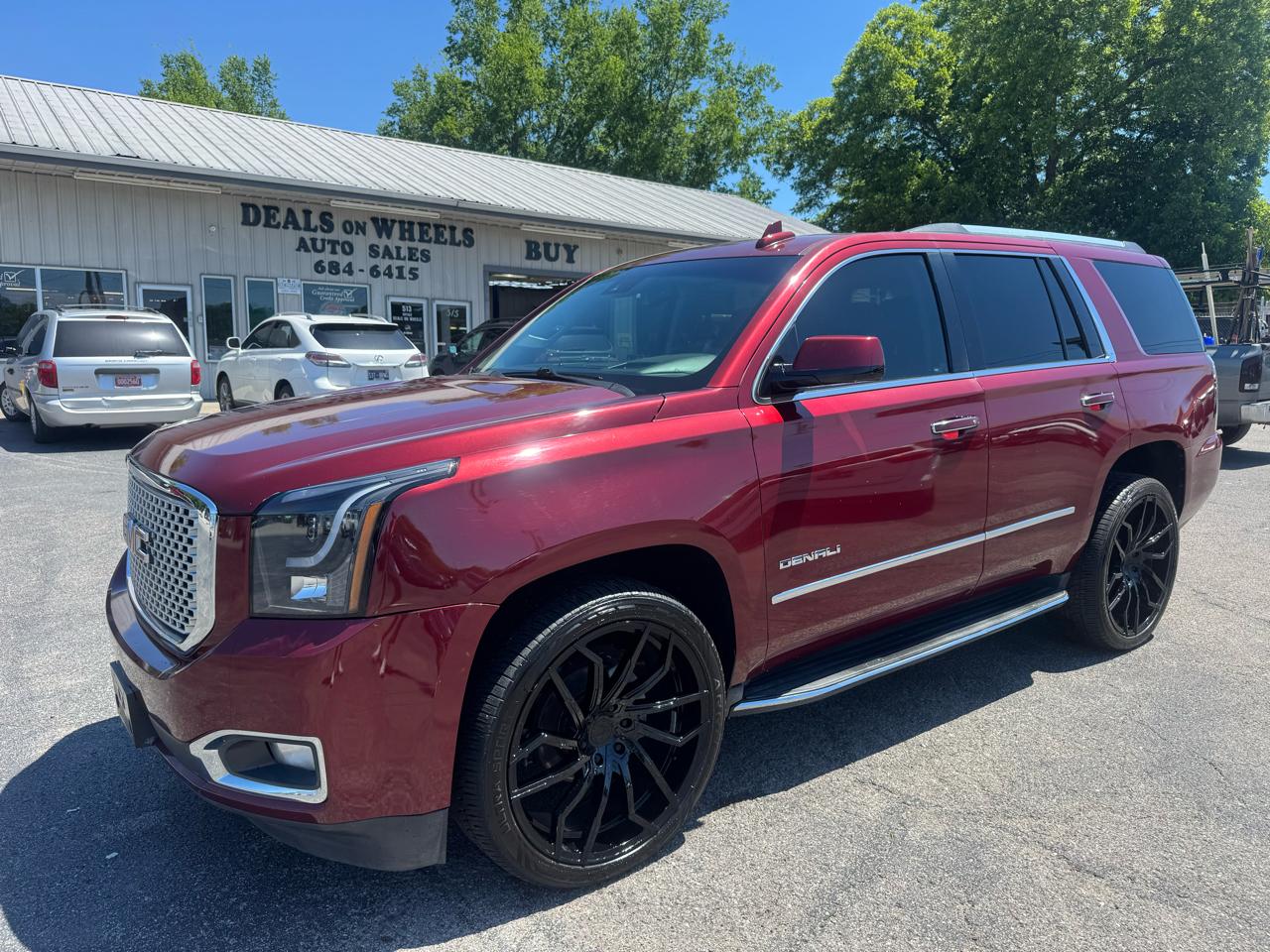 2016 GMC Yukon 2WD Denali's photo