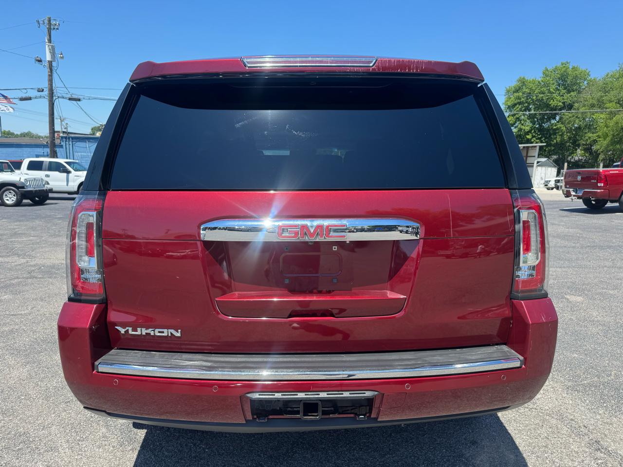 GMC Yukon 2WD 4dr Denali 2016