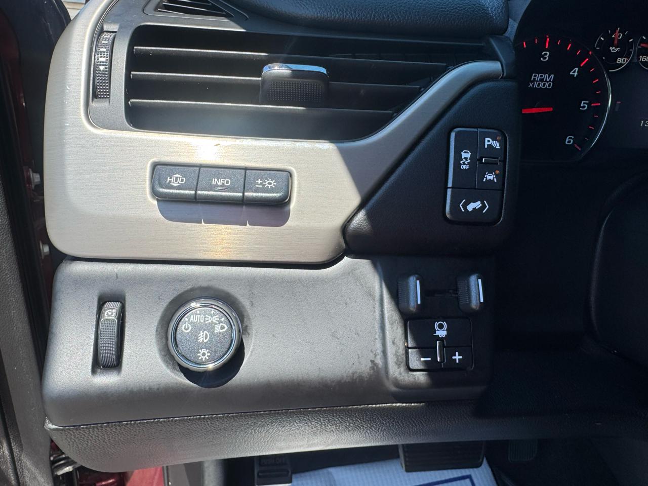 GMC Yukon 2WD 4dr Denali 2016