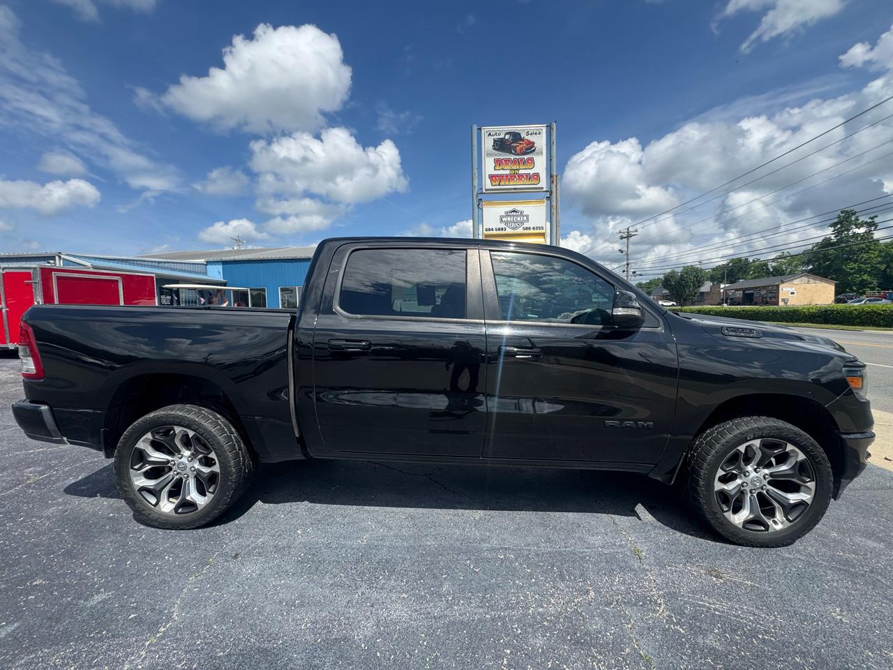 RAM 1500 Big Horn/Lone Star 4x4 Crew Cab 5'7" Box 2019