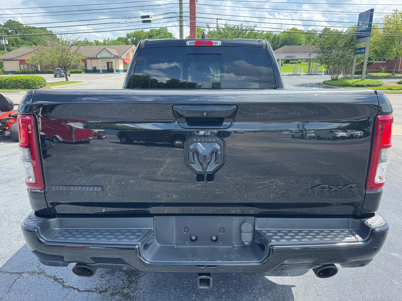 RAM 1500 Big Horn/Lone Star 4x4 Crew Cab 5'7" Box 2019