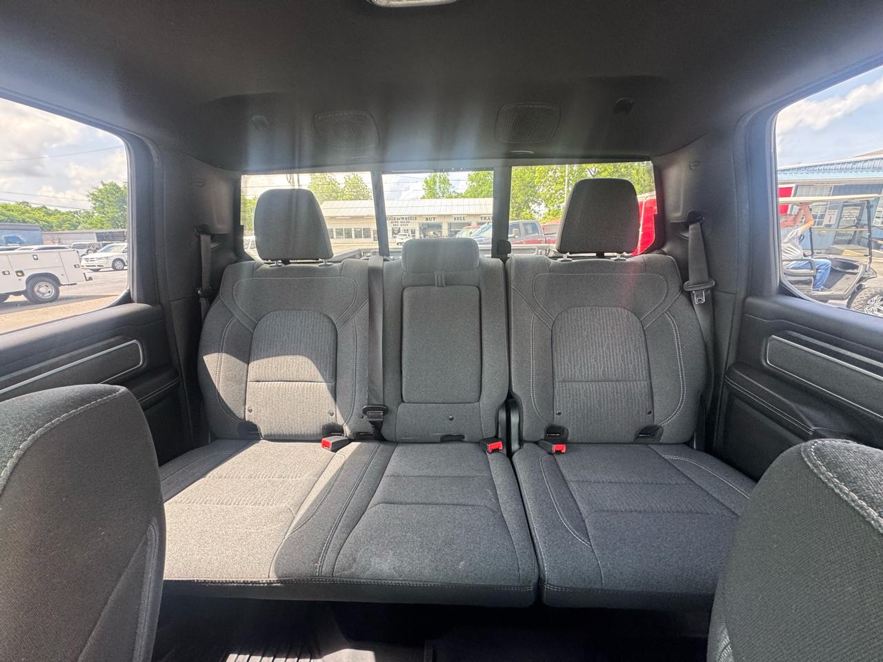 RAM 1500 Big Horn/Lone Star 4x4 Crew Cab 5'7" Box 2019