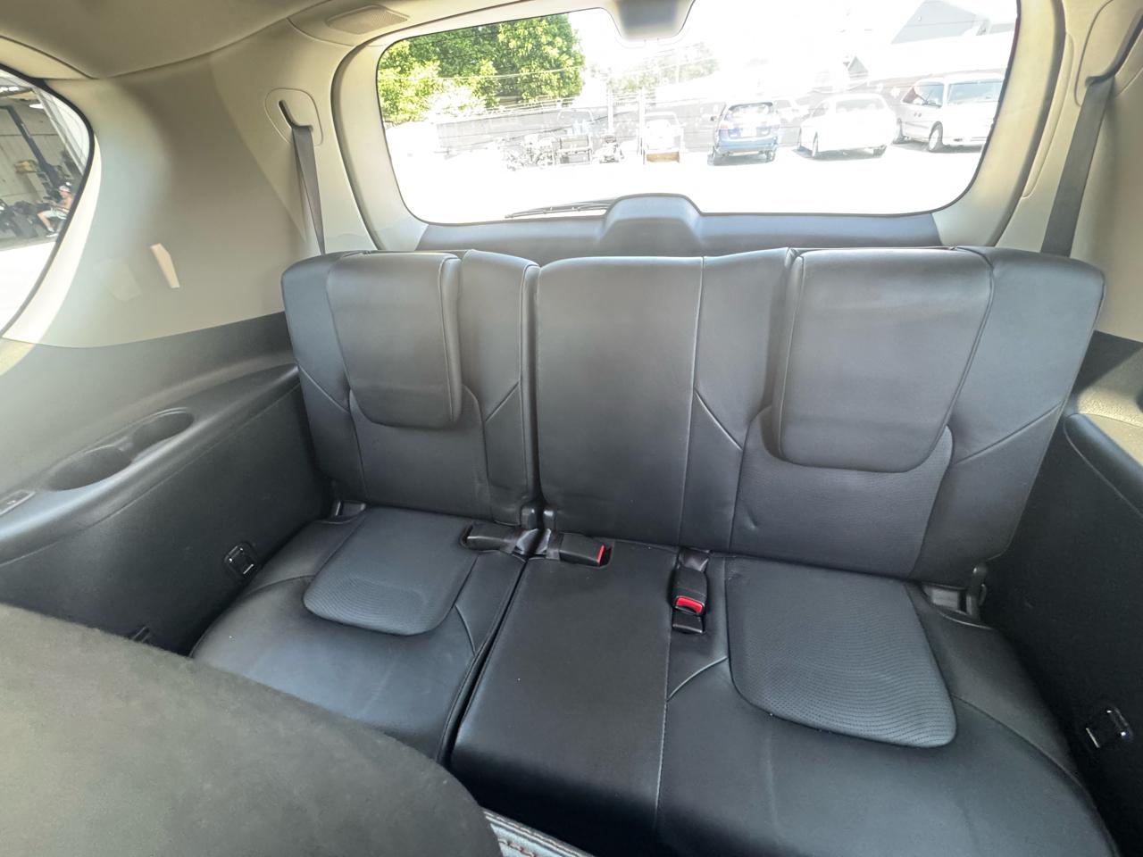 Nissan Armada 4x2 Platinum 2019