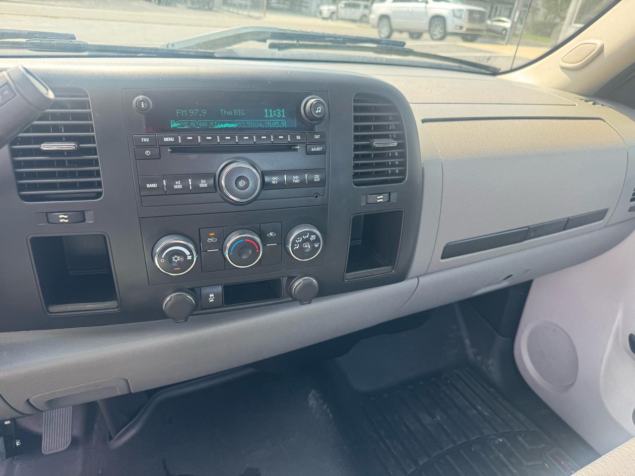 GMC Sierra 1500 2WD Reg Cab 133.0" Work Truck 2012