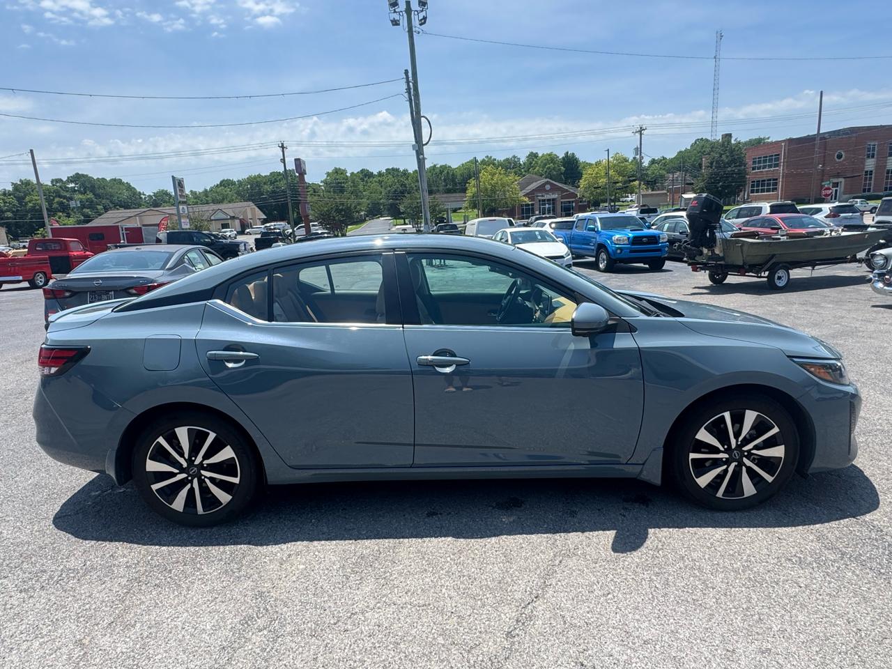 Nissan Sentra SV CVT 2025