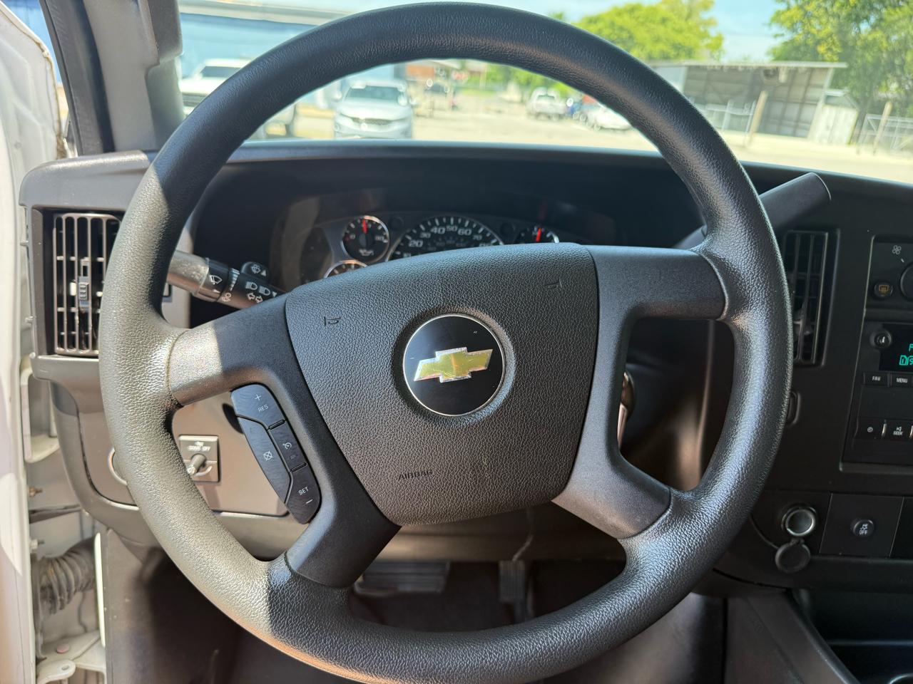 Chevrolet Express Passenger RWD 3500 155" LT 2020