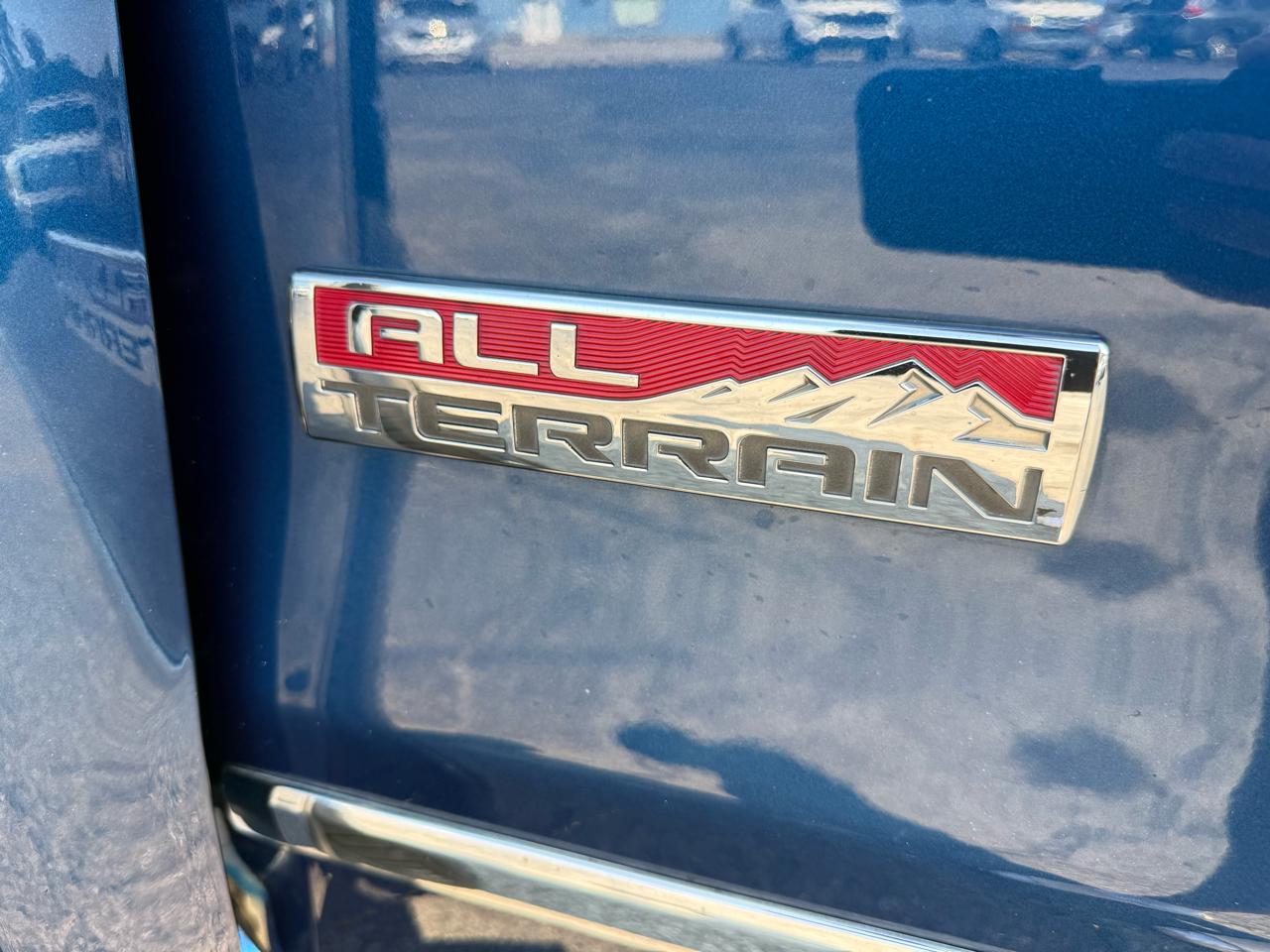 GMC Sierra 1500 4WD Crew Cab 143.5" SLT 2016