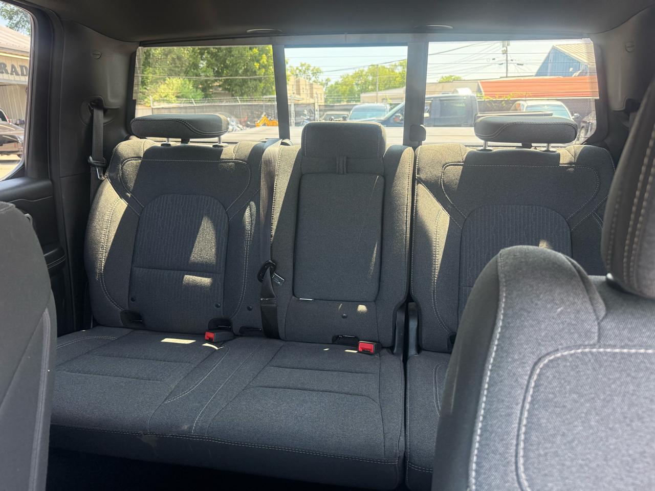 RAM 1500 Big Horn/Lone Star 4x4 Crew Cab 5'7" Box 2019