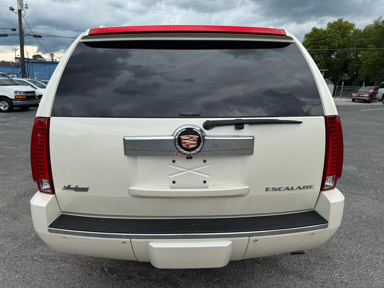 Cadillac Escalade ESV AWD 4dr 2008