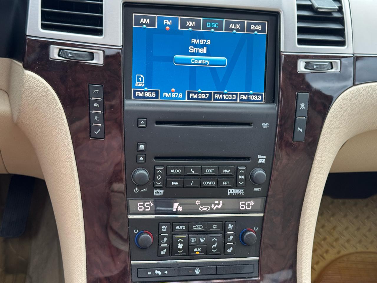 Cadillac Escalade ESV AWD 4dr 2008